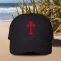Cappello ricamato con croce